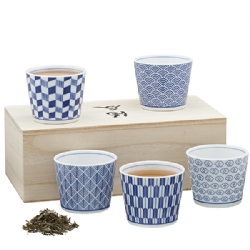 Set 5 tazze (200 cc) in porcellana Giapponese in scatola di legno