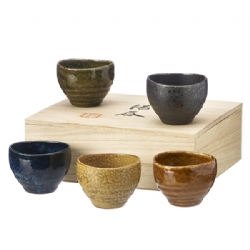 Set of bowls