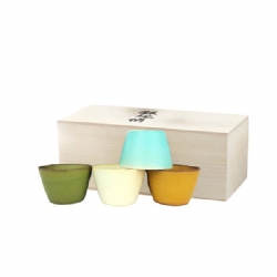 Set of bowls